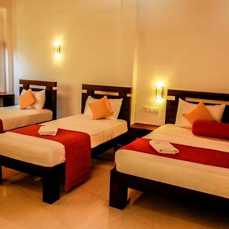 Queens Lodge Kandy Eksteriør bilde